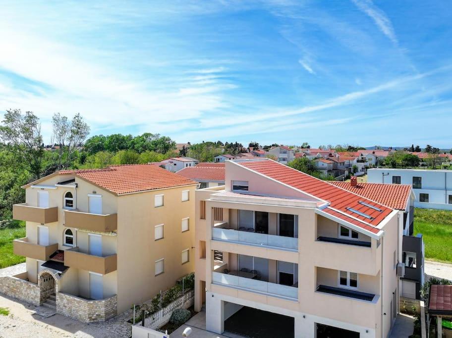 Villa Nika Nin Kültér fotó